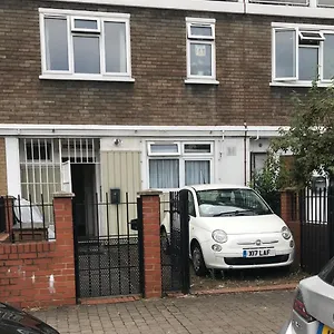 Arbnb Comfy Sleep Self Catering Private Bedrooms 60 Pound Per Night Per Person Londres