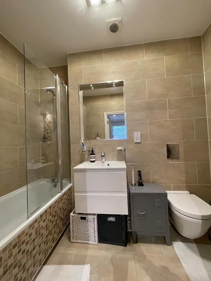 公寓 伦敦Chic Victorian Flat In Private Estate - Mile End!公寓