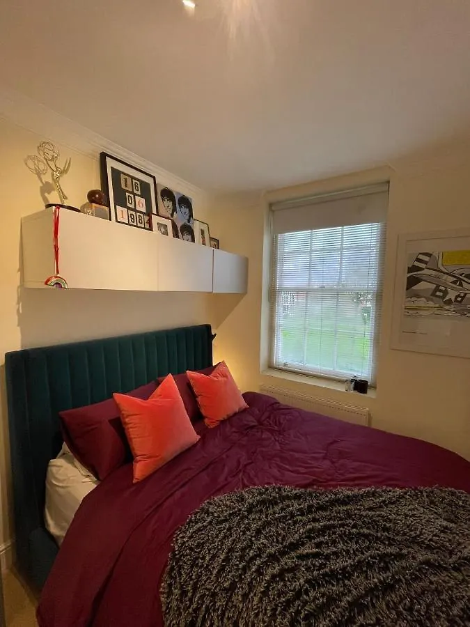 公寓 伦敦Chic Victorian Flat In Private Estate - Mile End!公寓